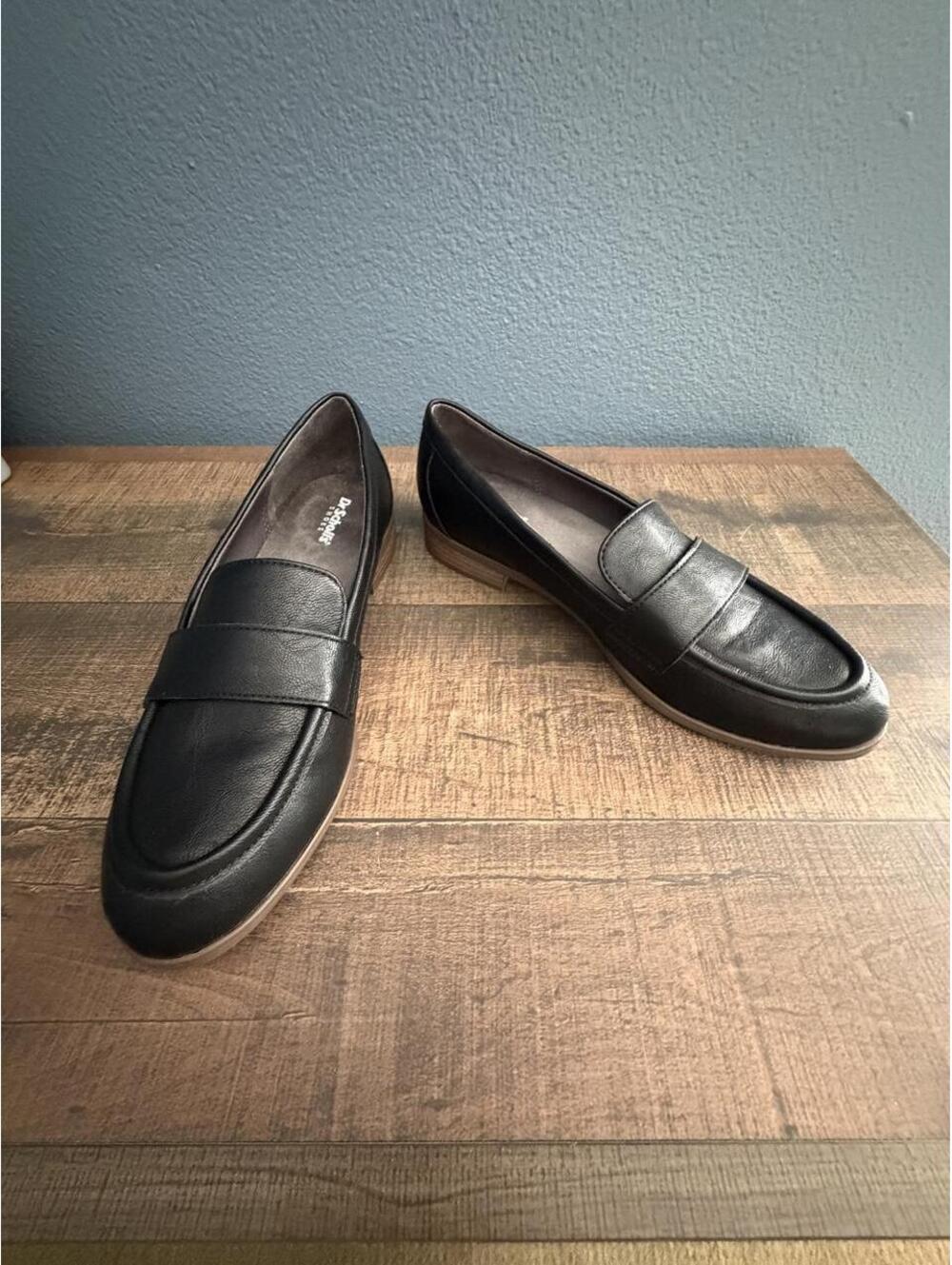 Dr. Scholl's black leather loafers #drscholls #formal
